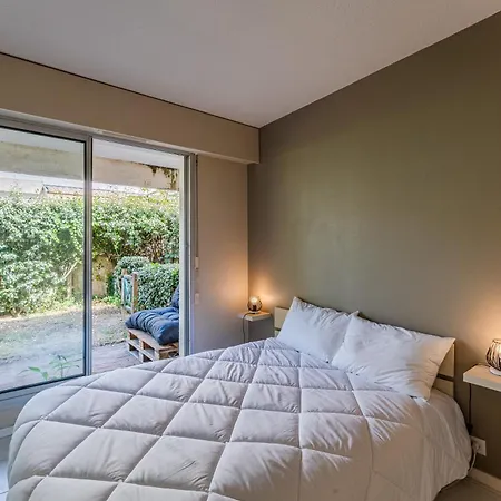 Eugenie- Apartment *