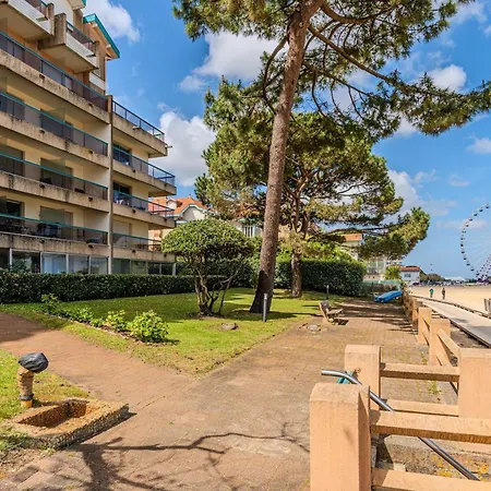 Apartment Eugenie- *